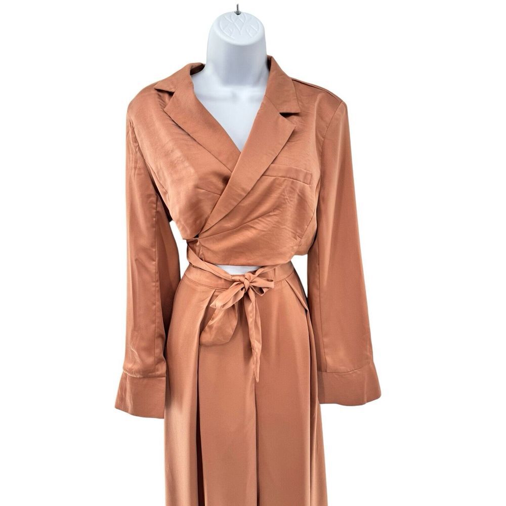 FATE 2pc Satin Cropped Wrap Blazer & Wide Leg Pant‎ Set Brown Medium Large NWT - Picture 2 of 16